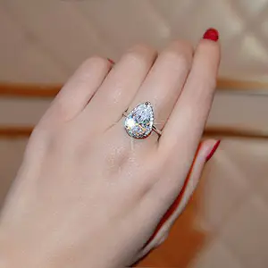 Chapado en oro blanco lágrima Halo pera corte Cubic Zirconia Cz compromiso boda anillo de mujer joyería de lujo