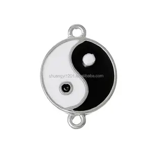 Esmalte negro y blanco YIN y YANG encantos conector símbolo chino de la joyería