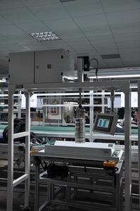 เครื่องชั่งน้ำหนัก 4000 กิโลกรัมรถบรรทุกเครื่องชั่งสอบเทียบสำหรับโหลดเซลล์ - Product Image 2