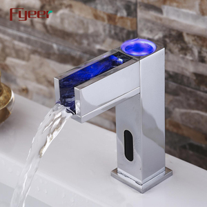 Fyeer 최신 디자인 다채로운 자동 폭포 센서 분지 수도꼭지 Led 빛 - Product Image 2