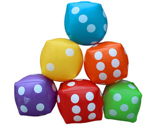 ขายส่งที่มีคุณภาพดีที่กำหนดเองพีวีซีพองลูกเต๋าสีขาวที่มีสีดำ - Product Image 1