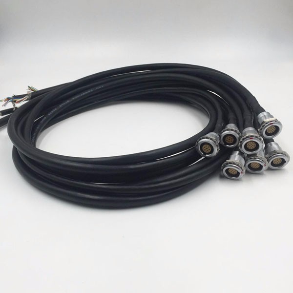 Conector 00 0B FGG 1B 2B 2 3 4 5 6 7 8 9 10 14 16 18 19 Pin Cable de Vuelo