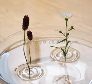 Fashion design 2017 waves floating type transparent glass vase vase hydroponic flowers