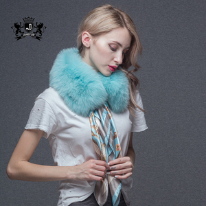Various Colors of Winter <strong>Women</strong> Real Fox Fur <strong>Scarves</strong> Shawls With <strong>Silk</strong> - Product Image 3