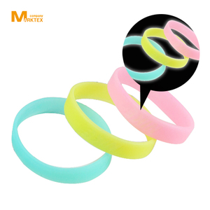Bracelet personnalisé à couleur noir, scintillant, bon marché - Product Image 3