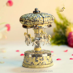 Luminoso giratoria resina carousel horse music <span class=keywords><strong>box</strong></span> - Product Image 1