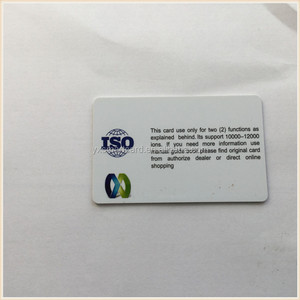 Tarjeta de PVC de bajo consumo con banda magnética, resistente al agua y fondo dorado, de fabricante directo, para uso como regalo/membresía - Product Image 4