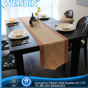 bonneterie en gros en argent à chaud <span class=keywords><strong>chemin</strong></span> de <span class=keywords><strong>table</strong></span> en <span class=keywords><strong>bambou</strong></span> - Product Image 6
