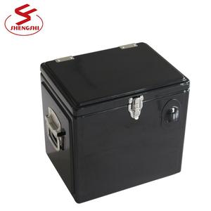 Enfriador de hielo vintage de metal negro, <span class=keywords><strong>caja</strong></span> de refrigeración personalizada de <span class=keywords><strong>15</strong></span> <span class=keywords><strong>litros</strong></span> - Product Image 2