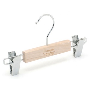 Cintres <span class=keywords><strong>en</strong></span> <span class=keywords><strong>bois</strong></span> pour bébé LINDON – Fournisseur certifié – Cintres droits de qualité supérieure pour enfants avec logo - Product Image 3