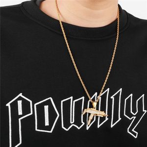 Collar con Colgante de Pistola de Diamantes y Oro, Estilo Hip Hop - Product Image 6