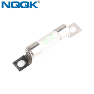 Lien de <span class=keywords><strong>fusible</strong></span> HEV10 30A DC500V 5kA ISO8820 DC M5 65mm pour l'électricité éolienne de voiture - Product Image 4