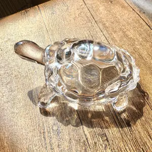 OEM / ODM Creative clear turtle shape crystal glass decoration for home