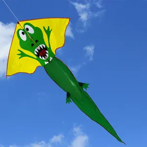 easy fly cute crocodile cartoon kite