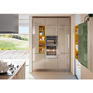 خزانة مطبخ متينة من النوع المعلق بألوان مخصصة ، خزانة MDF من كلوريد البولي فينيل ، رخام صناعي يشمل سلة درج صنبور من الراتنج - Product Image 5