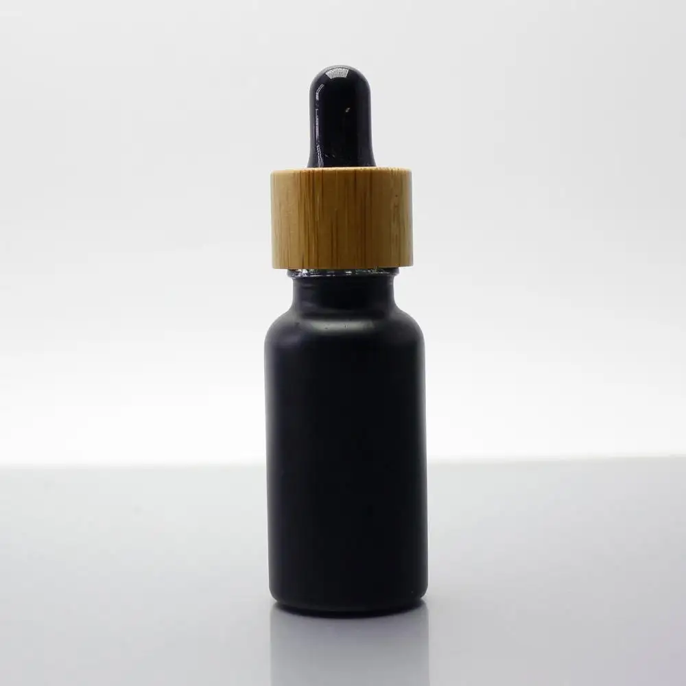 10ml 30ml 50ml buzlu siyah renkli cam damlalık ile uçucu yağ şişe bambu kap GB-402T