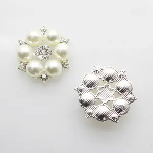 Dos color 25mm Flor de diamantes de imitación perla botón decoración de la boda de aleación bricolaje Diamante Cristal Arco Accesorios