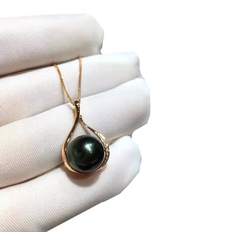 Heiß verkaufte Klassiker herrlicher Glanz Tahitian Perle schwarze Perle Anhänger 18 Karat Gold Halskette Anhänger eingelegten natürlichen Diamanten