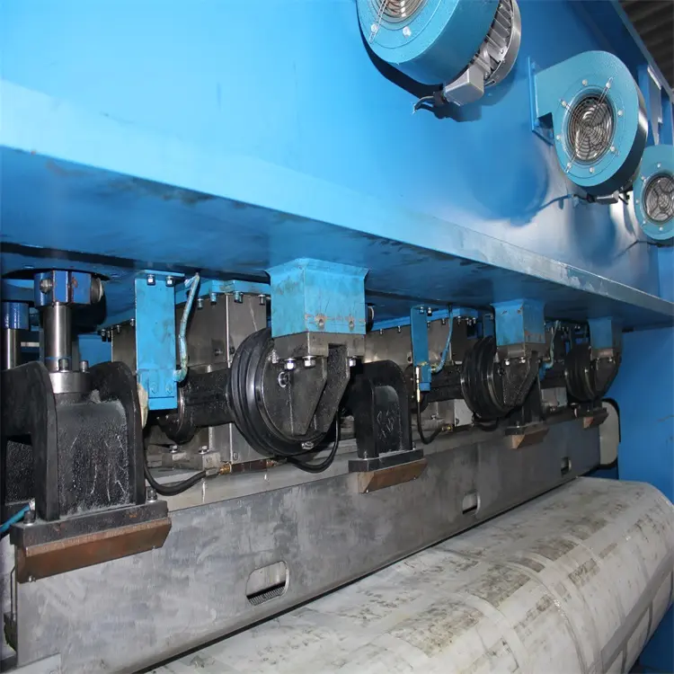 Nonwoven machine velour needlle loom