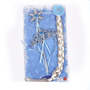 Ensemble de 4 pièces pour cosplay de fête, mode Elsa La Reine <span class=keywords><strong>des</strong></span> <span class=keywords><strong>Neiges</strong></span> : baguette magique, couronne Elsa, diadème, <span class=keywords><strong>perruque</strong></span> de neige et gants imprimés - Product Image 6