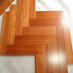 सागौन लकड़ी रंग Herringbone चिकनी सतह Kempas लकड़ी लकड़ी की छत फर्श