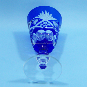 Tenemos en stock hermoso tallado copa de vino tallo corto color copa de cristal - Product Image 6