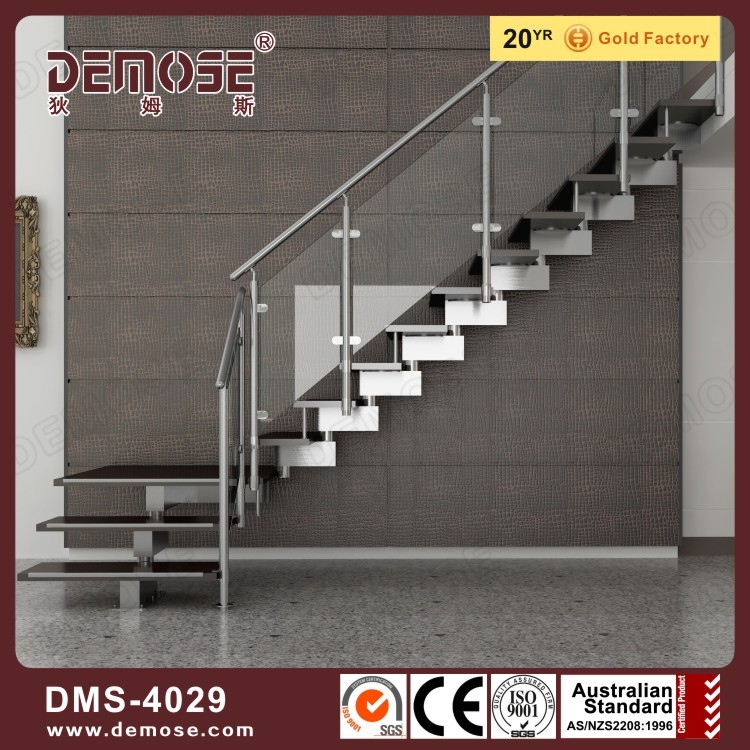 Керамика для лестниц, поручни из нержавеющей стали