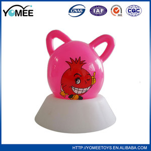 PVC Bola De Juguete de PVC Válvula De Bola Mango 10 cm PVC con campana - Product Image 1