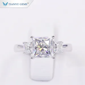 Tianyu宝石安い1カラットDEF色モアッサナイトprincessカット18 18kホワイトゴールド婚約指輪