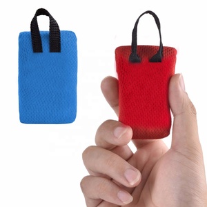 <span class=keywords><strong>Coperta</strong></span> Leggera 70*100 Arrotolabile Moderna in Raschel Impermeabile con Tasche per Viaggi, Picnic e Spiaggia, 100% Poliestere - Product Image 1