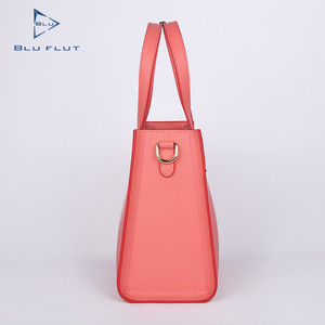 <span class=keywords><strong>Borse</strong></span> da donna in vera pelle di vendita calda OEM di <span class=keywords><strong>lusso</strong></span> tote bag lady borsa a tracolla di design all'ingrosso <span class=keywords><strong>borse</strong></span> da donna - Product Image 6