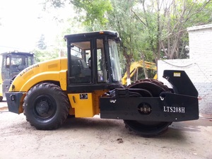 LUTONG 8ton/12ton/14ton Hydraulischer Einzelreifen-Heckantrieb Vibrations-Straßen walze LTS208H/LTS212H/LTS214H Preis - Product Image 3