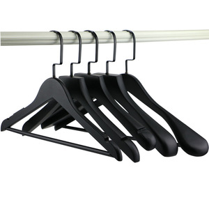 <span class=keywords><strong>Cintre</strong></span> en bois de luxe pour boutiques et hôtels, design pour costumes et manteaux, avec logo personnalisé, vente en gros - Product Image 1