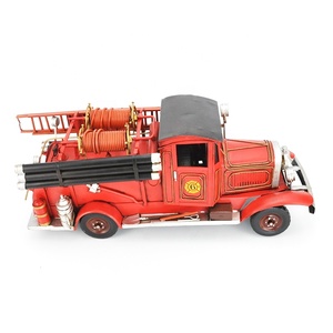 1928 Metallo Rosso Vecchio Camion Figurine <span class=keywords><strong>Vintage</strong></span> Modello di Veicolo Scala <span class=keywords><strong>1</strong></span>:<span class=keywords><strong>24</strong></span> Retro Automobile Modello Toy Boy Regalo Home Office Decor - Product Image 5
