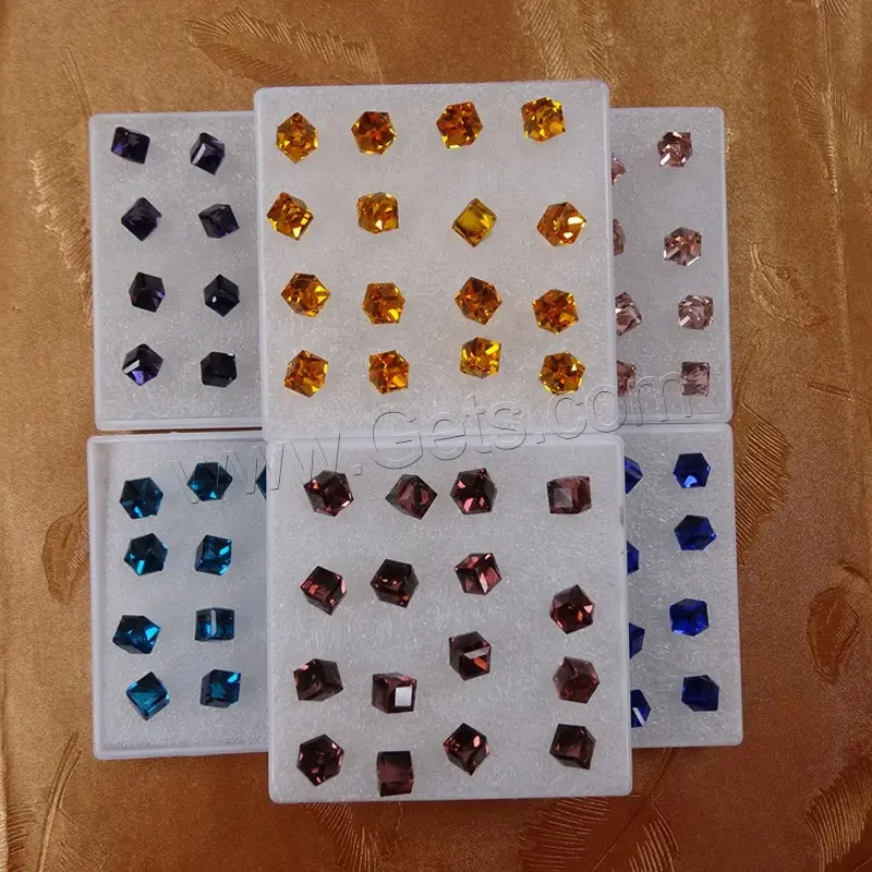 Toptan moda daha renkler küp faceted küpe kristal saplama plastik sonrası pin 6x6x6mm 8 çift/kutu