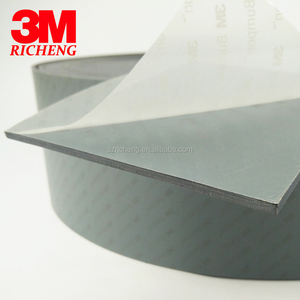 منتج مطاطي مرن من 3M بومبون، لفة مطاطية SJ5808 باللون الأسود - Product Image 2