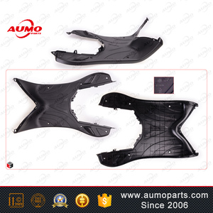 Pannello Anteriore in Plastica di Qualità OEM per Scooter <span class=keywords><strong>Piaggio</strong></span> Fly125 21985000C - Product Image 2