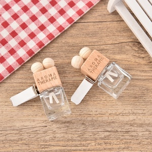 8ml Empty Square Glass Car Vent Clip Air Freshener Perfume Bottle Fragrance <strong>Diffuser</strong> Bottle <strong>With</strong> <strong>Sticks</strong> - Product Image 4