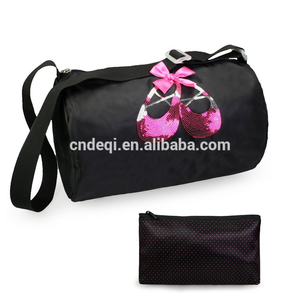 Filles personnalisées de gymnastique de sport en plein air sac à bandoulière danse sac polochon avec petite pochette - Product Image 2