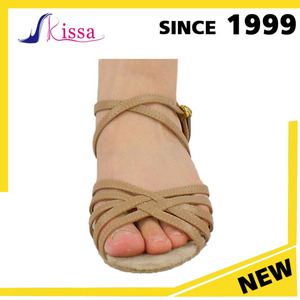 De cuero de moda suela de tacón bajo de venta al por mayor salón de <span class=keywords><strong>baile</strong></span> Salsa <span class=keywords><strong>zapatos</strong></span> de <span class=keywords><strong>baile</strong></span> latino para las muchachas - Product Image 3