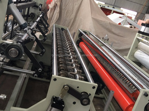 Industrial automática higiénico máquina <span class=keywords><strong>de</strong></span> <span class=keywords><strong>papel</strong></span> <span class=keywords><strong>de</strong></span> cocina <span class=keywords><strong>en</strong></span> relieve <span class=keywords><strong>mano</strong></span> <span class=keywords><strong>rollo</strong></span> rebobinador - Product Image 3