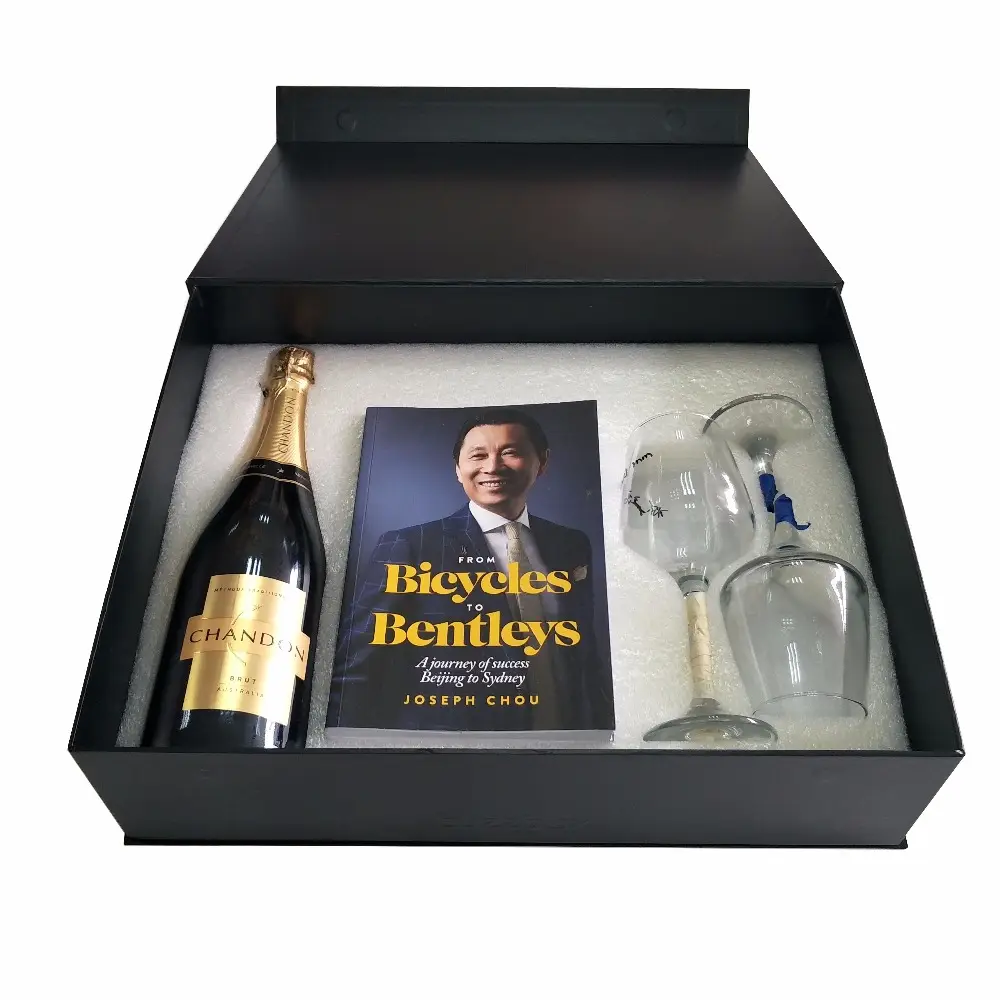लक्जरी मैट काले गत्ता किताब आकार शराब की बोतल और चुंबकीय बंद होने के साथ जाम पैकेजिंग बॉक्स