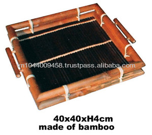 ถาดไม้ไผ่สี่เหลี่ยมพร้อมที่จับ - Product Image 1