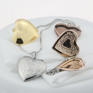 18K Gold Plated 316L Stainless Steel Necklace Waterproof Non-Tarnish Hypoallergenic <strong>Heart</strong> <strong>Locket</strong> for Women - Product Image 4