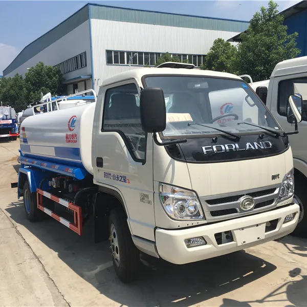 Camiones de agua nuevos, 4500 litros, 1000 galones