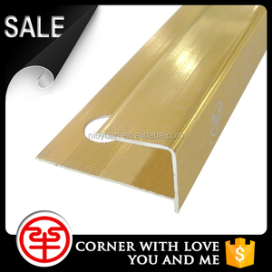 Venta directa <span class=keywords><strong>de</strong></span> fabrica <span class=keywords><strong>de</strong></span> aluminio <span class=keywords><strong>perfil</strong></span> T con planta en forma <span class=keywords><strong>de</strong></span> transición, protección <span class=keywords><strong>de</strong></span> suelos para pavimentos decoracion - Product Image 1