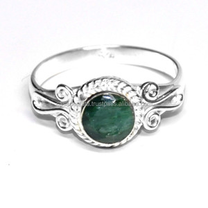 Anillo fino de Plata de Ley 925, piedra preciosa Esmeralda con ajuste de bisel de moda, último diseño de anillo de moda - Product Image 3