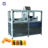Ligne de production complète de machine de fabrication de savon à lessive à partir d'huile pour le marché africain avec processus de saponification