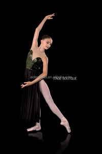 Al por mayor nueva llegada <span class=keywords><strong>de</strong></span> la alta calidad <span class=keywords><strong>Hamlet</strong></span> lyrical lento Oliva moderna negro traje <span class=keywords><strong>de</strong></span> la danza - Product Image 1