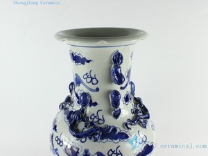RZCM03 بوصة ديكور منزلي جينغدتشن تنين صيني مزهرية زهور سيراميك زرقاء وبيضاء - Product Image 5
